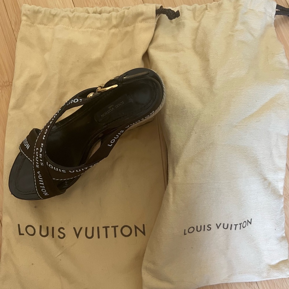 Louis Vuitton Printed Wedges/Espadrilles - Picture 5 of 5